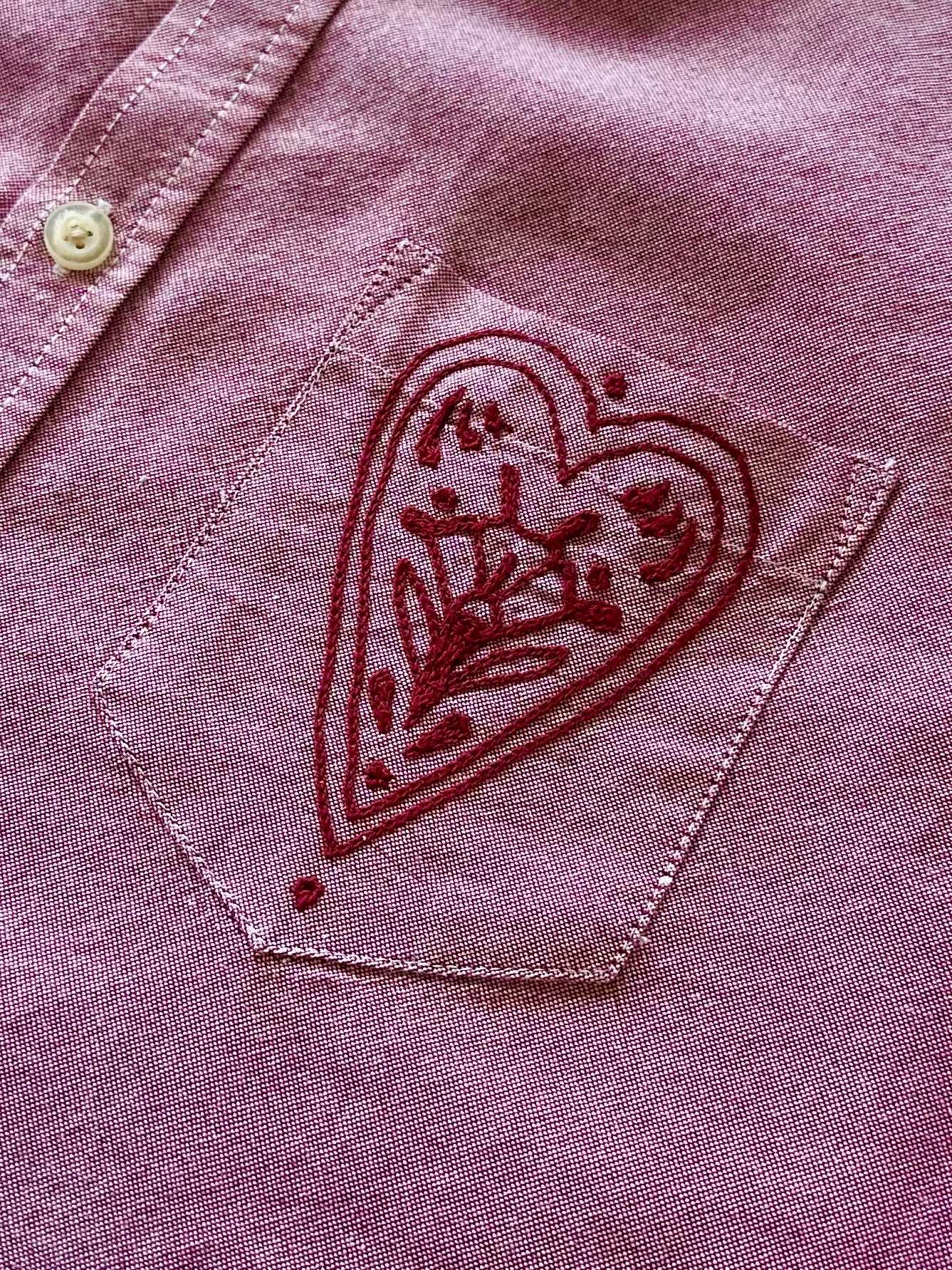 Cropped Button Down — Heathered brick red with Crimson Heart