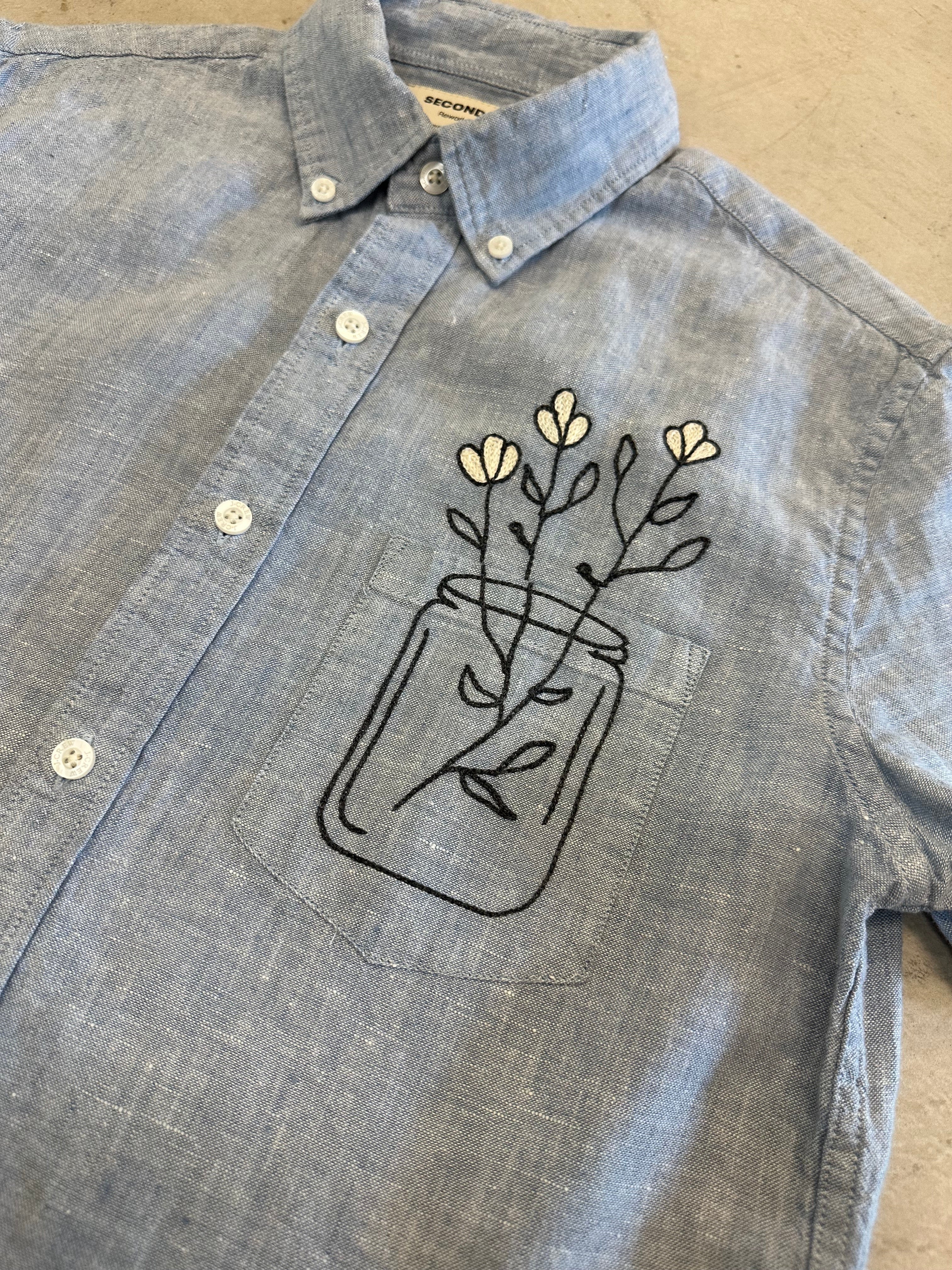 Cropped Button Down — Pale Blue with Black & White Floral Buds in a Vase