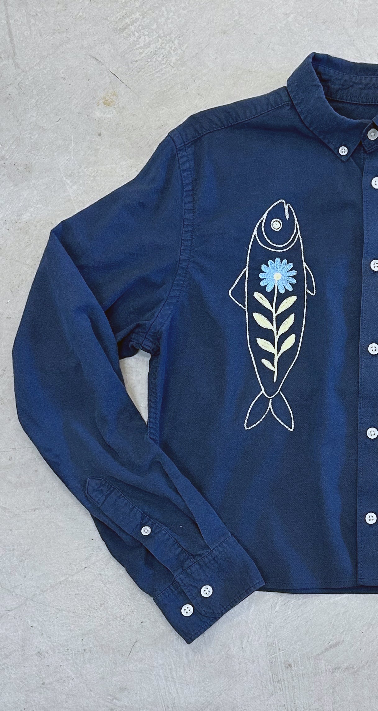 Cropped Long Sleeve Button Down — Navy with Off White Fish and Blue Bud