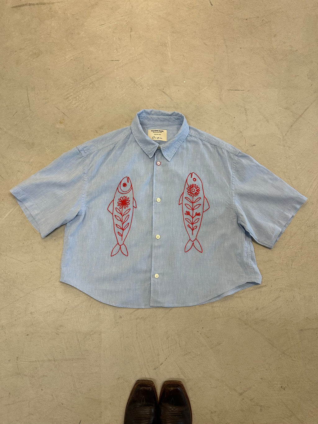 Cropped Short Sleeve Button Down — Light Blue with Red Fish