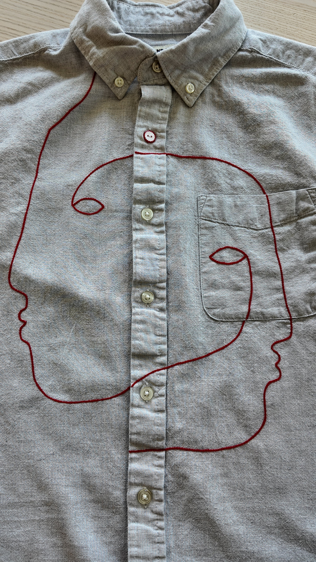 Cropped Short Sleeve Button Down — Grey with Red Faces
